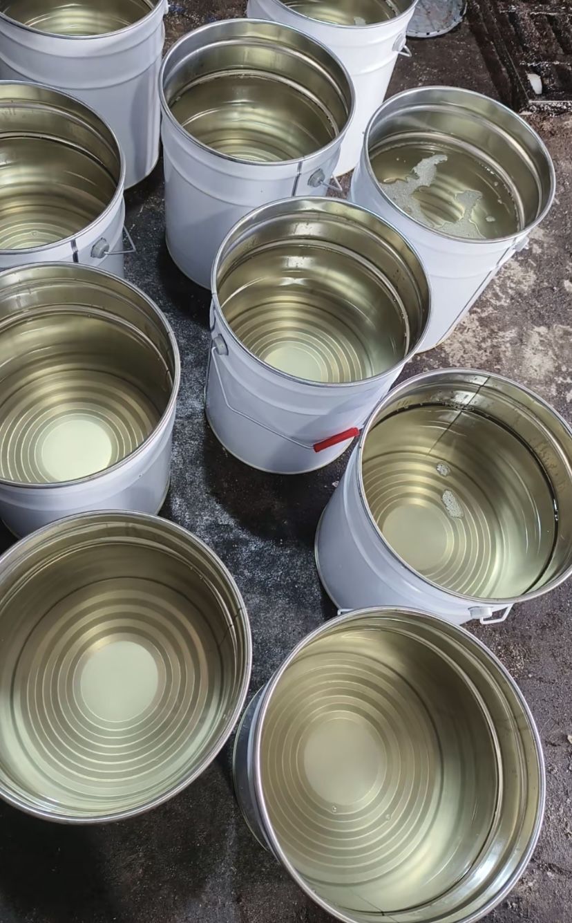 OBA for UV varnishes